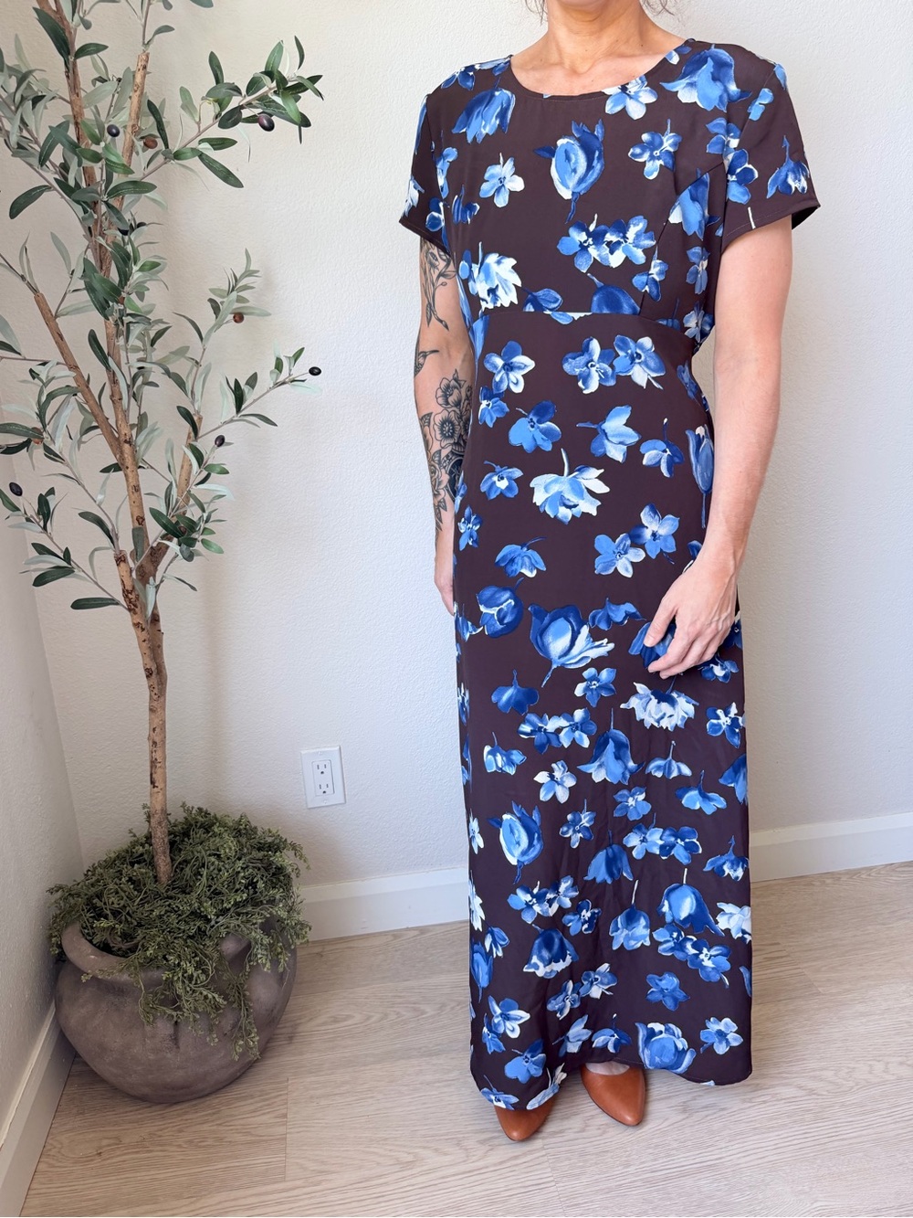 Vintage 90s Jody California Blue Floral Maxi Dress Made in USA Tie Back L